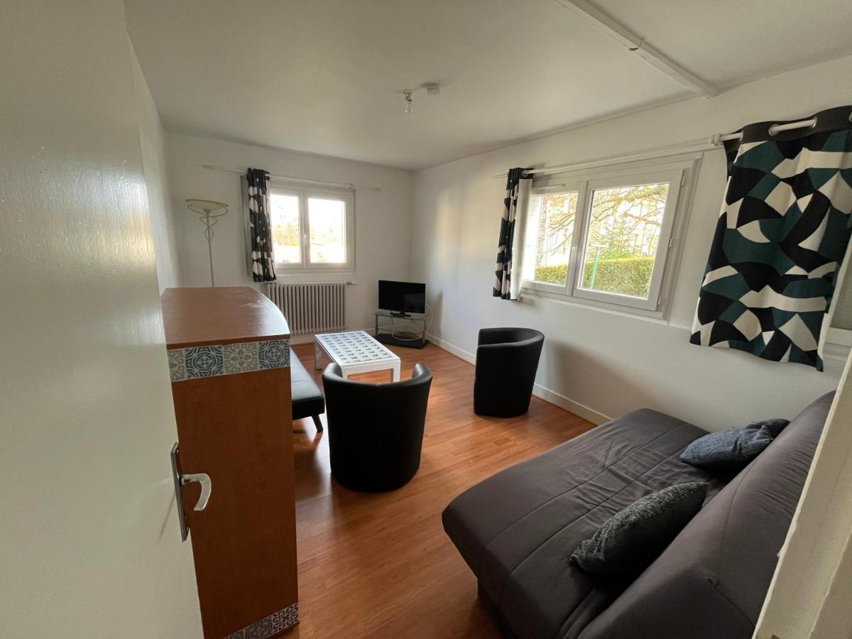 Holiday home Neuf En Face De La Foret. Acces Cour. *